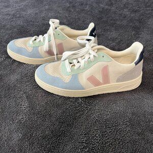 Veja V-10 Sneakers - Pastel